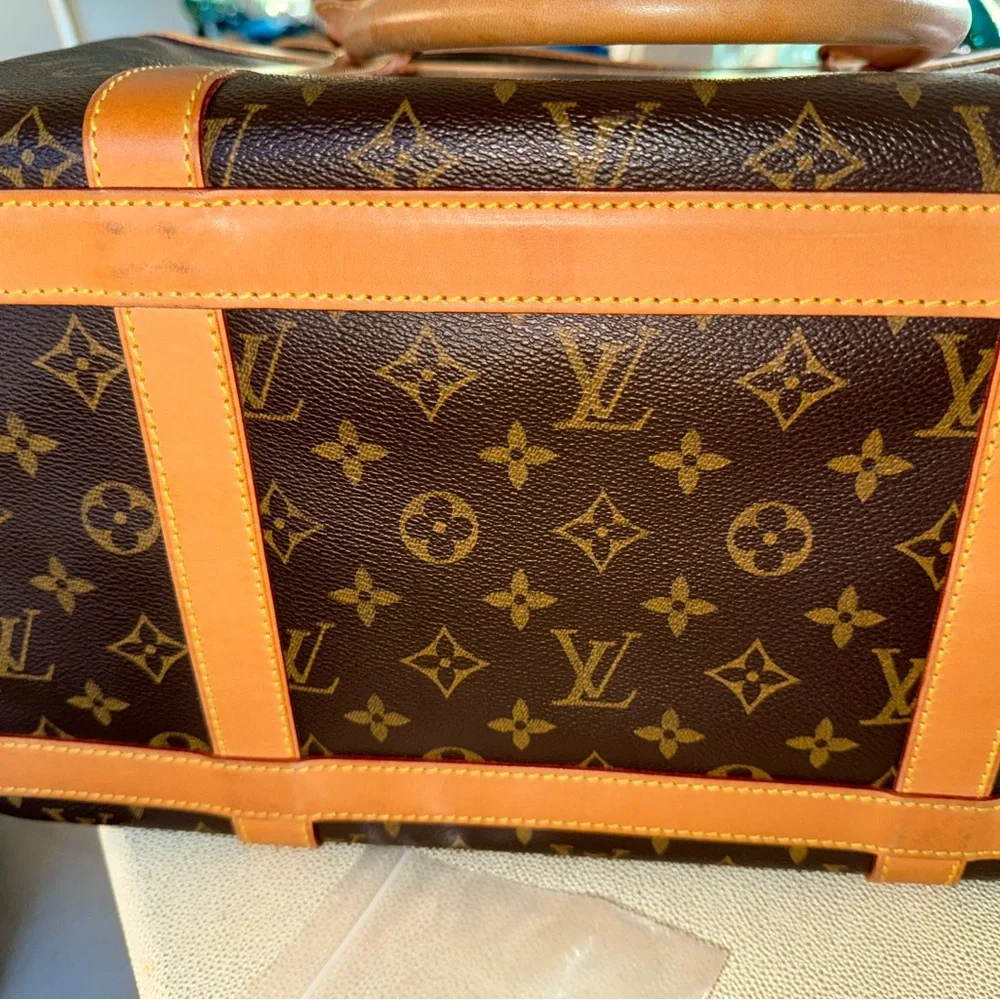 Louis Vuitton monogram pet carrier with authentication - Picture 10 of 14